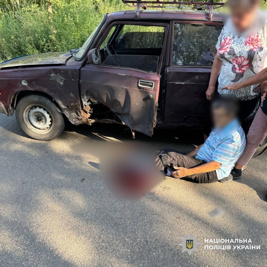 Правоохоронці показали наслідки ворожих ударів по Харківщині (фото)